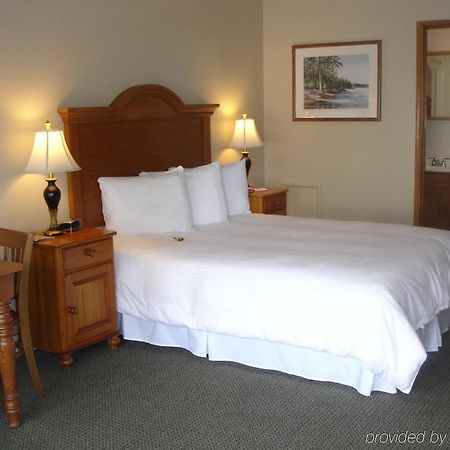 ביג בר לייק Bay Meadows Resort חדר תמונה